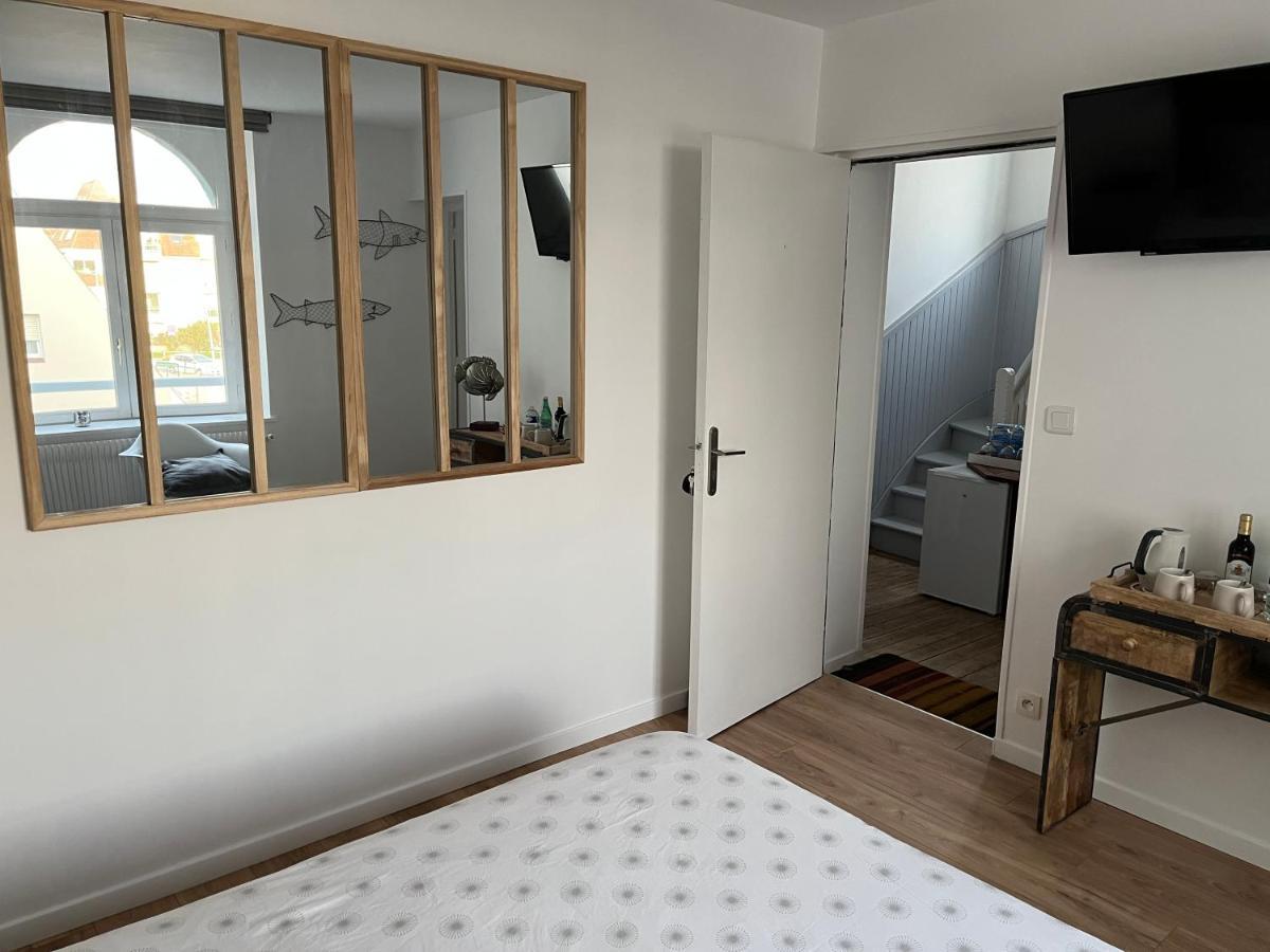 Villa Tremail - La Plage Au Pied De Votre Chambre Вимере Экстерьер фото